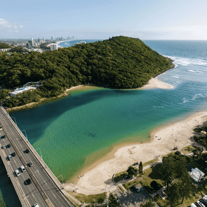 Tallebudgera Creek Beach, Palm Beach, Queensland, Australia. Image courtesy of Tourism and Events Queensland.