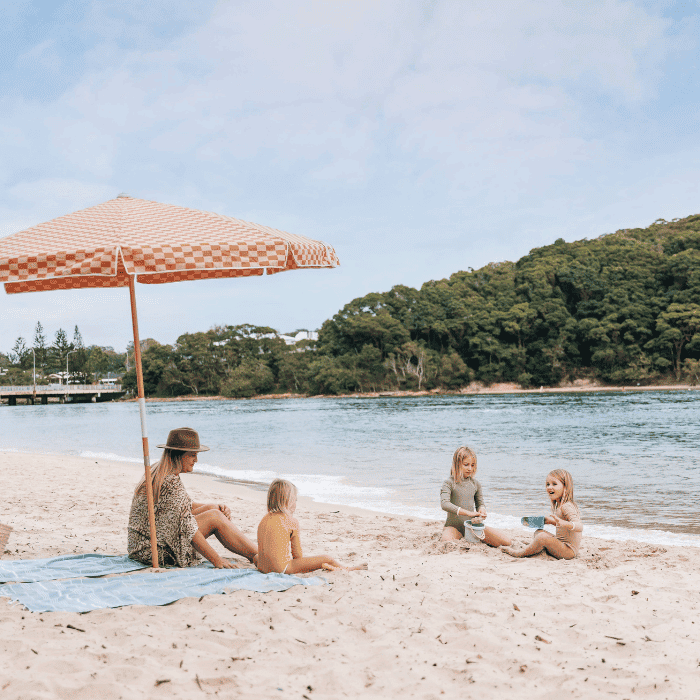 Tallebudgera Creek Beach, Palm Beach, Queensland, Australia. Image courtesy of Tourism and Events Queensland.